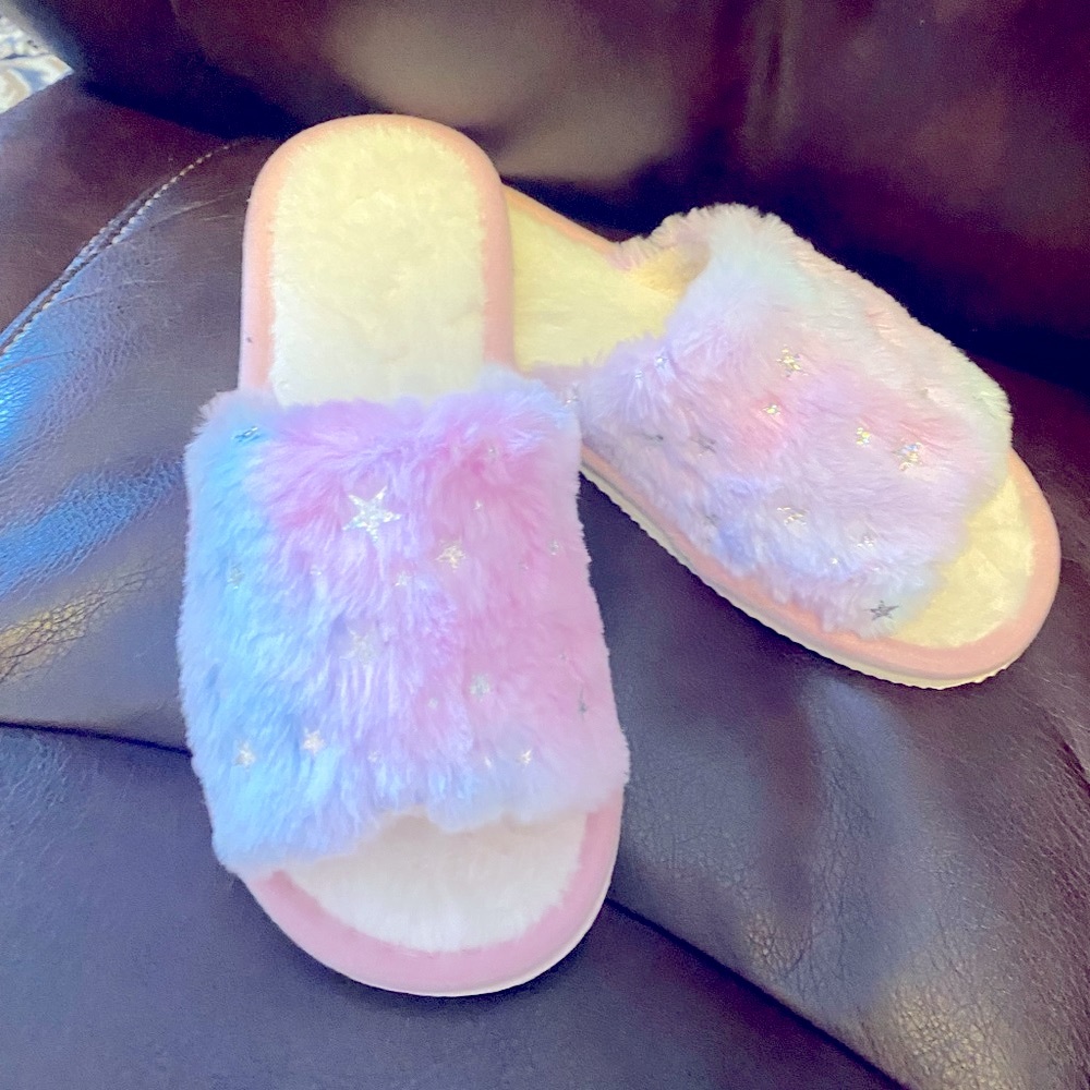 Pastel Starry Women's Slippers soft size 10-11